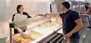 Abierto el plazo para solicitar ayudas de comedor en la UPV hasta el 5 de septiembre