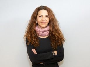 La UNED destaca la amistad como clave para el bienestar del colectivo LGTBIQ+ en nuevo programa de radio