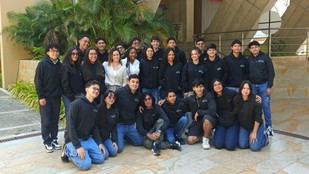 Quince jóvenes inician estudios en ingeniería y ciencia de datos con beca Tech