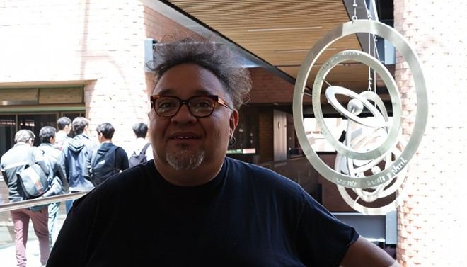 Bernardo Fernández 'Bef': el artista que ilustra futuros distópicos