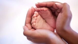 Dispositivo BAMBI del Politécnico de Milán promete frenar hemorragias post-parto