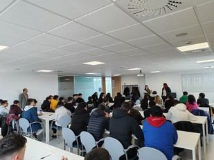 Bootcamp ARCE impulsa el emprendimiento juvenil en Motorland