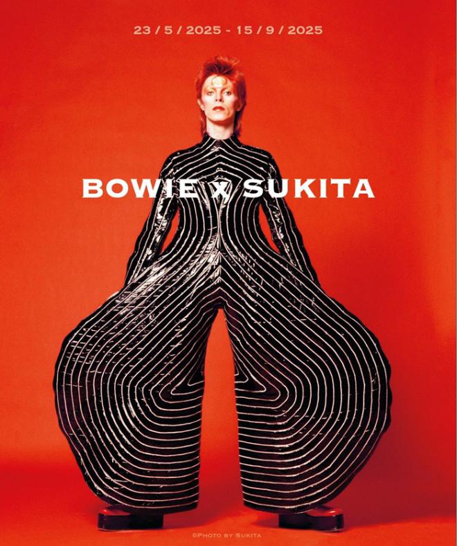 Bowie X Sukita: Cuando la Fotografía Captura la Revolución del Estilo