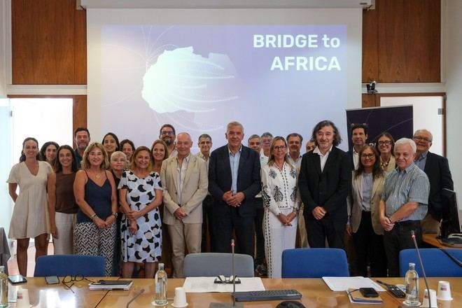 El consorcio Bridge to África presenta su Plan de Cooperación con West África