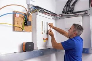 Brother lanza las nuevas rotuladoras PT-E720BT y PT-E920BT para profesionales