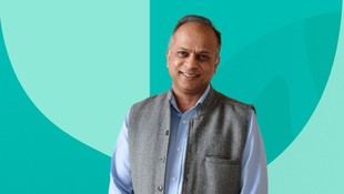 Profesor de Cambridge protagoniza documental sobre el medio ambiente en India