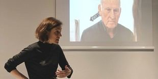 Carla Simón imparte una clase magistral a estudiantes de Comunicación Audiovisual