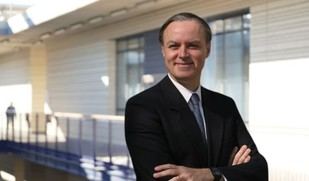 Carlos Losada asume la presidencia de la Fundación Universidad Loyola Andalucía