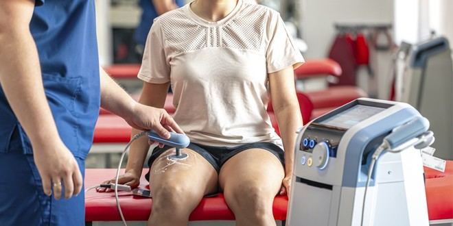 Carolina Climent aboga por fortalecer la fisioterapia en atención primaria para mejorar el tratamiento del dolor crónico