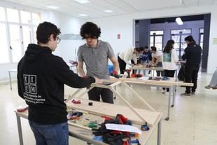 Catorce equipos de la UPCT participan en el Concurso Nacional de Puentes