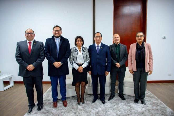 Cayetano 2050 propone un futuro educativo innovador y sostenible