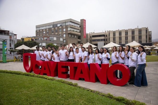 Cayetano Heredia recibe a estudiantes internacionales de diversas regiones