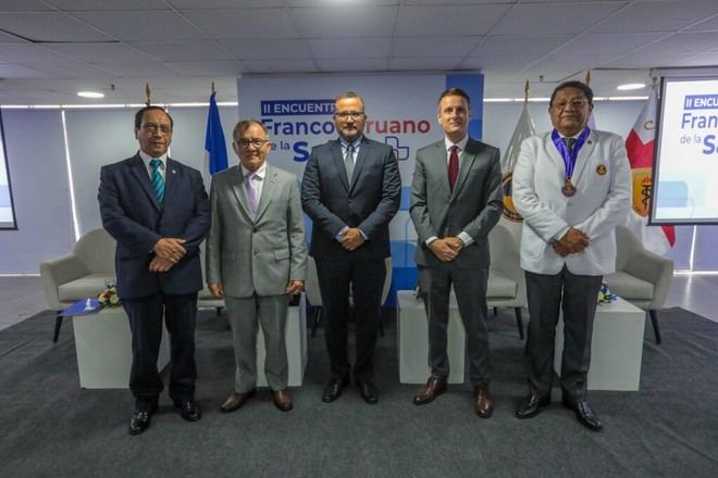 Cayetano Heredia promueve cooperación en encuentro de salud Perú-Francia