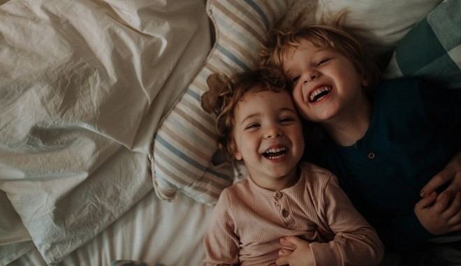 Día Internacional del Hermano: Celebra el vínculo fraternal hoy