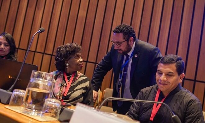 Ministro Cataldo lidera reunión sobre educación en la Cumbre Mundial de Docentes
