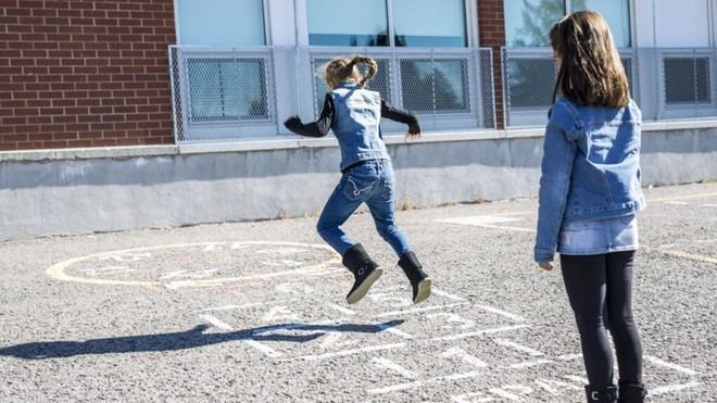 Casi 300 colegios públicos de Madrid abrirán sus patios y bibliotecas en horario vespertino este curso