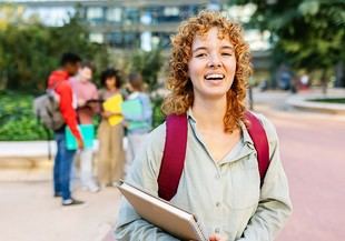 Casi 60.000 estudiantes inician el curso en la Universitat de València