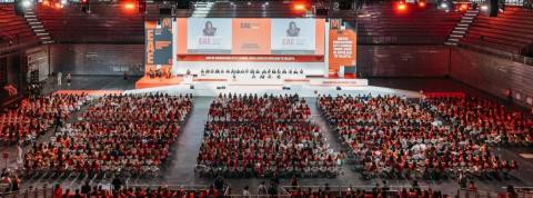 Graduación de más de 2.000 alumnos en EAE Business School Madrid 2025
