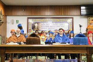 César de la Fuente y Sergio Boixo piden más inversión en ciencia durante su investidura como Honoris Causa en León