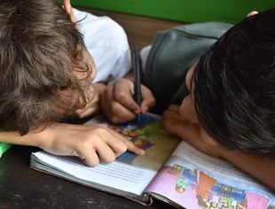 La filantropía transforma la gobernanza educativa en Chile