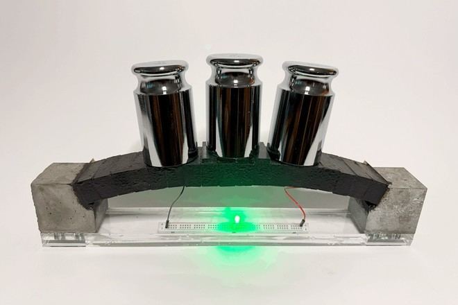 Desarrollan en MIT un concreto que funciona como batería con diez veces más capacidad de almacenamiento energético