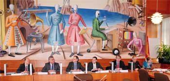 La formación superior a distancia a debate