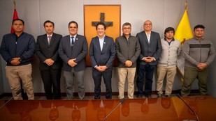 Conida y PUCP fortalecen colaboración en investigación espacial
