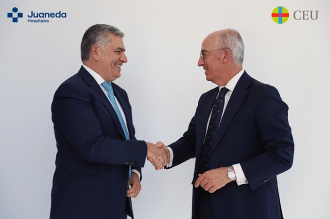Acuerdo entre la Fundación CEU y Juaneda Hospitales para formar a más de 2.000 estudiantes en Medicina y Ciencias de la Salud en Baleares