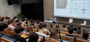 Cristina Lomba, editora de Penguin Random House, ofrece charla en UNEATLANTICO