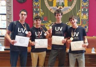 Estudiantes de la UV brillan en la Olimpiada Nacional de Física con medallas de oro y plata