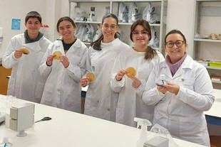 EdubiotaLab acerca la microbiología a las aulas de secundaria
