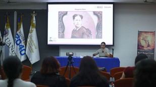 Reconocen el papel de mujeres en la historia de México en conferencia