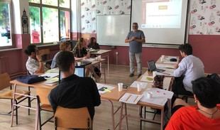 Plazo para solicitar 68.615 plazas de idiomas en Andalucía del 1 al 20 de mayo