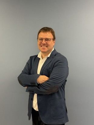 Axazure designa a Demian Raschkovan como nuevo director de IA