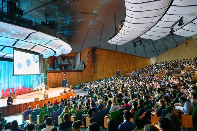 Estudiantes del MIT presentan innovaciones en Demo Day 2025