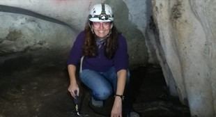 Neandertales y su impacto en la formación de un mineral raro en la Cueva del Ángel