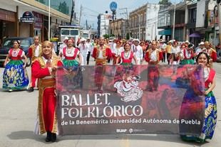 Ballet Folklórico de la BUAP brilla en la Muestra de Danza Orgullo Halcón