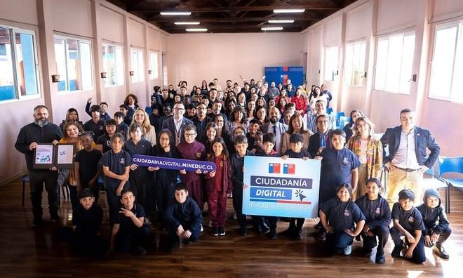 Segegob y Mineduc lanzan Plan de Ciudadanía Digital en San Bernardo