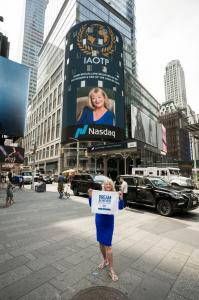 Diane McClelland, reconocida como Mujer Empoderada del Año 2025