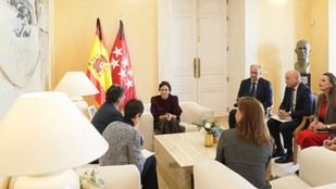 Díaz Ayuso y Fujitsu analizan colaboración en transformación digital de Madrid