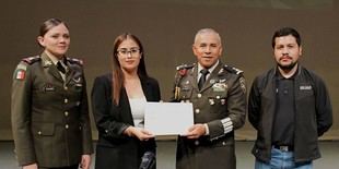 Conferencia sobre Seguridad Nacional para estudiantes de la BUAP