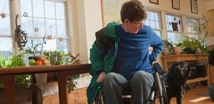 Identifican células cerebrales inusuales que agravan la esclerosis múltiple progresiva