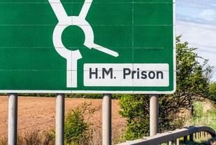 El sistema de salud en prisiones afecta las tasas de reincidencia, revela un informe