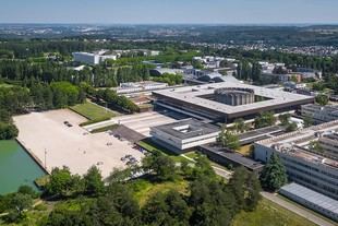 Renovación del acuerdo de doble título en Física entre la Universidad de Pisa y la École Polytechnique