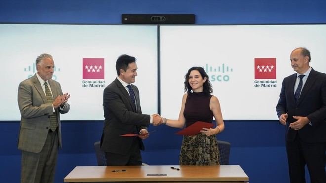 Díaz Ayuso firma un acuerdo con Cisco para mejorar la seguridad de la información en la Administración pública