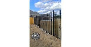 Las puertas de entrada requieren mayor ingeniería que las puertas de jardín