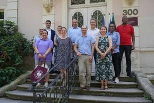 Universidad Paris-Saclay impulsa la cooperación científica con Sudáfrica