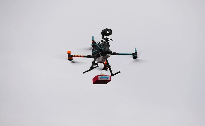 Drones podrían ayudar en emergencias por paros cardíacos en el Reino Unido