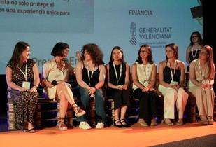 Estudiantes de la UJI ganan el primer premio en los XVII Premios Nacionales de Envase por su innovador embalaje sostenible para joyería