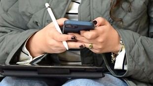 Edicións USC publica dos obras gratuitas sobre chatbots y su valor público